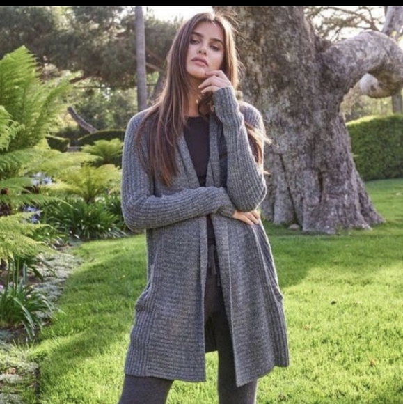 XL BAREFOOT DREAMS Montecito Knit Ribbed Long Draped Sweater - Picture 4 of 13